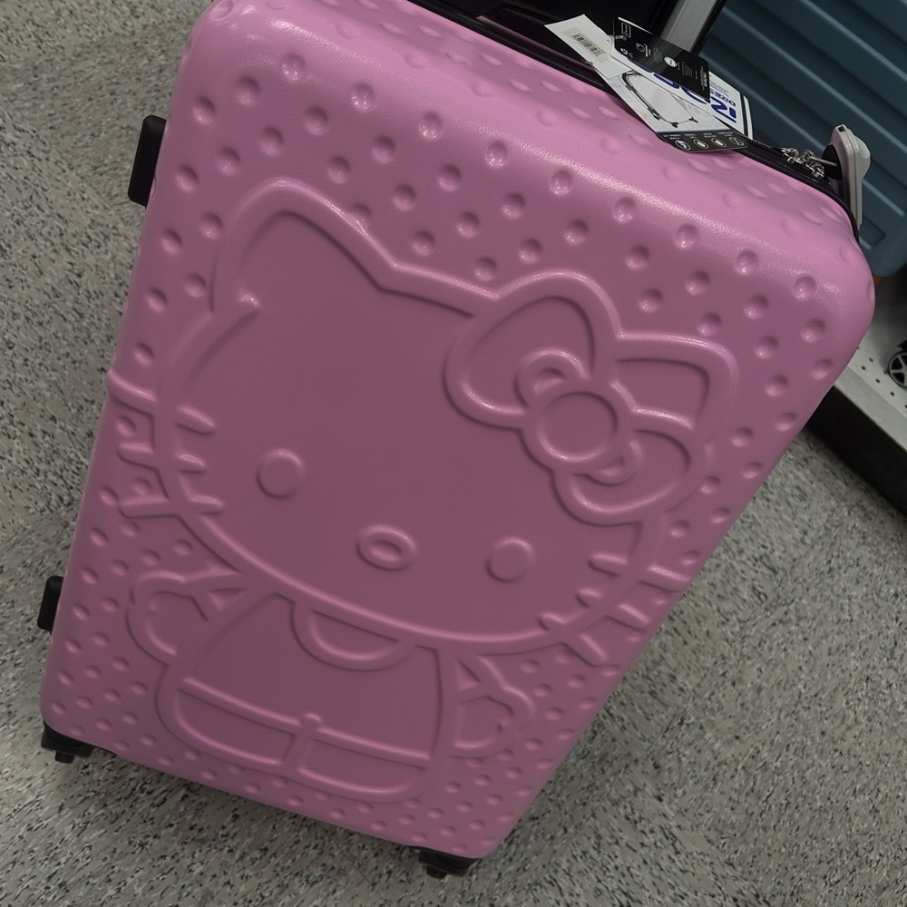 Hello Kitty Pink Suitcase
